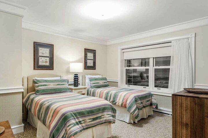 5 Bdrm 5.5 Bath HT - Bedroom