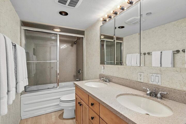 #1 - Bathroom