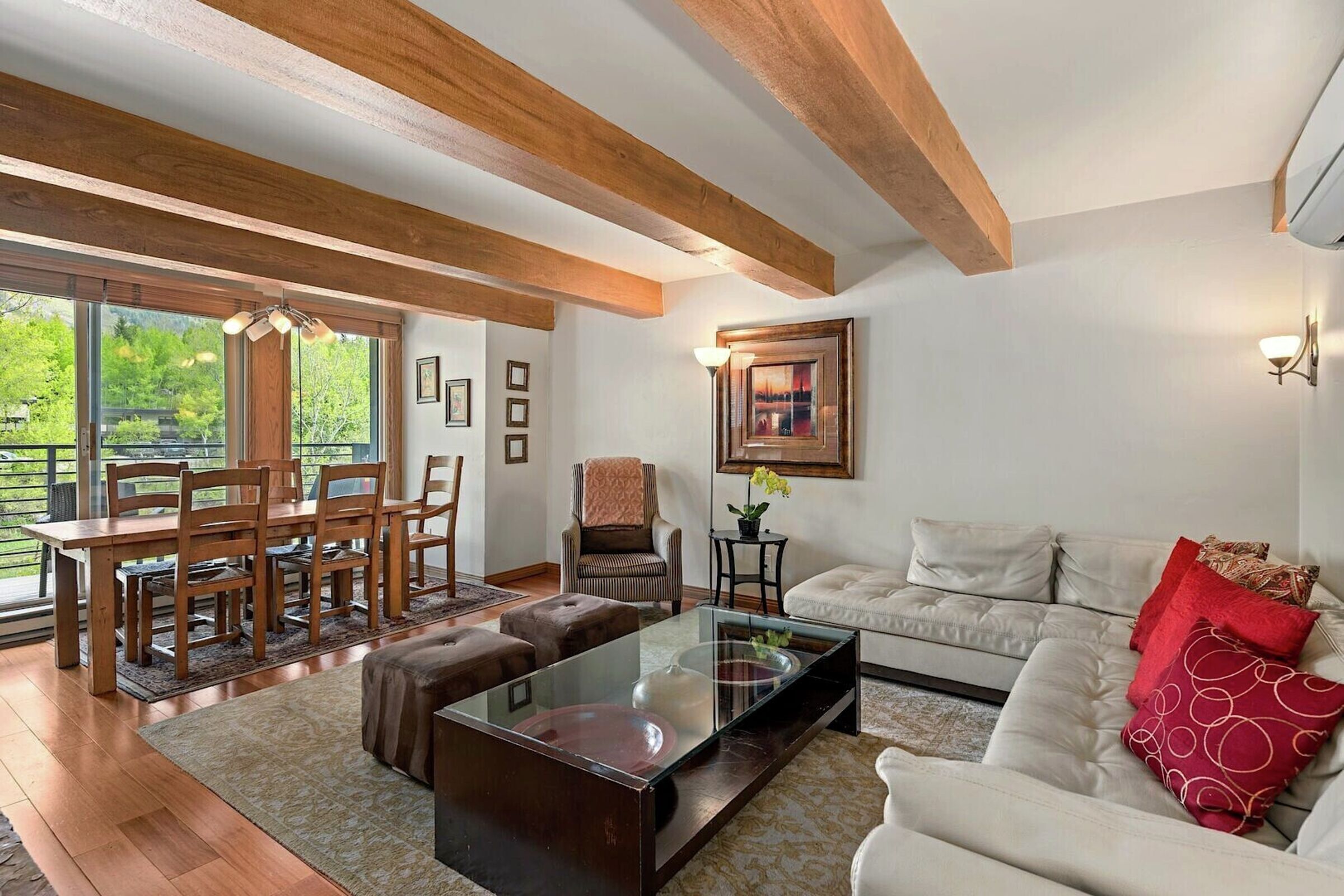#22 - Living Area & Dining Area