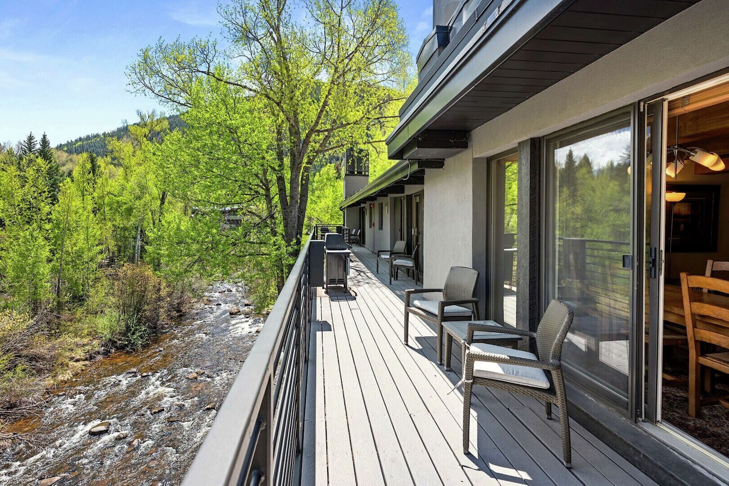 #22 - Shared Balcony