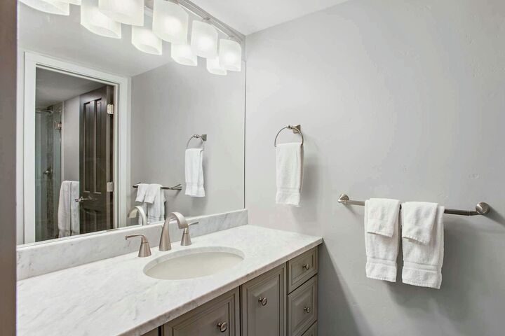 #22 - Master Ensuite Bathroom