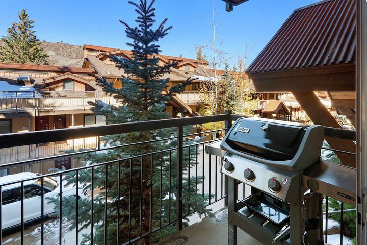 #2103 - Beech - Balcony