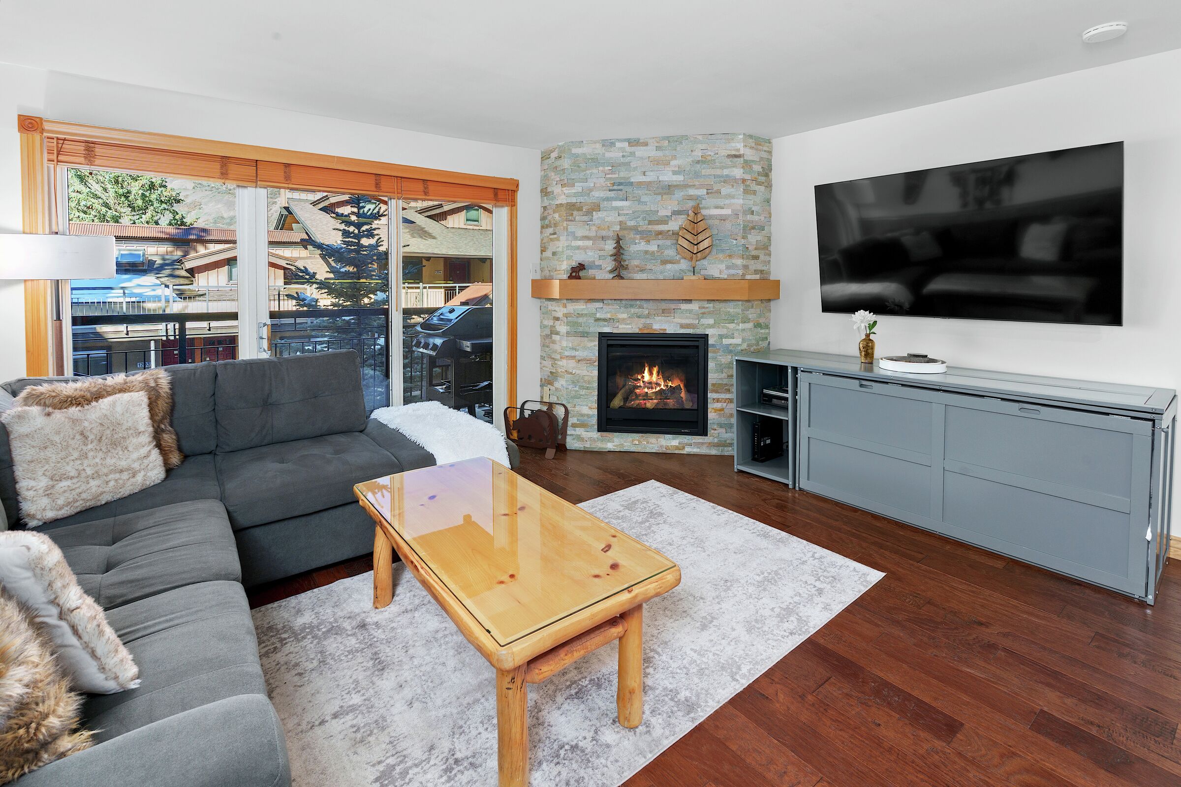 #2103 - Beech - Living Area