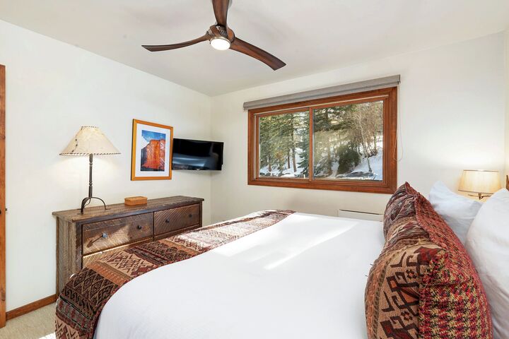 #2204 - Beech - Bedroom