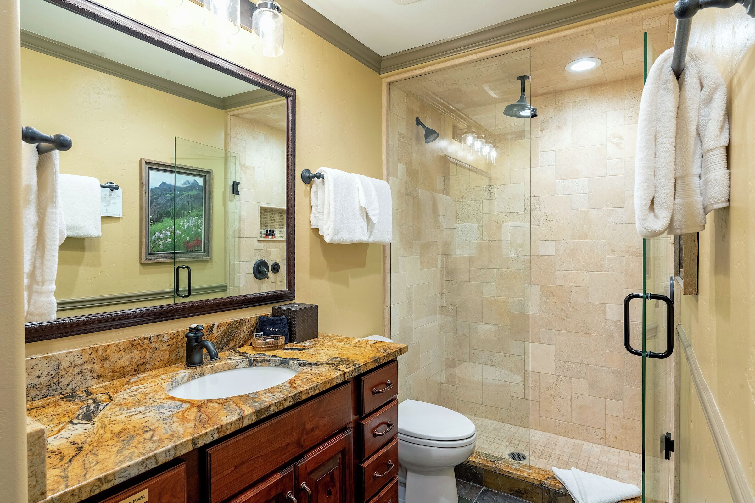 #2211 - Elm - Ensuite Bathroom