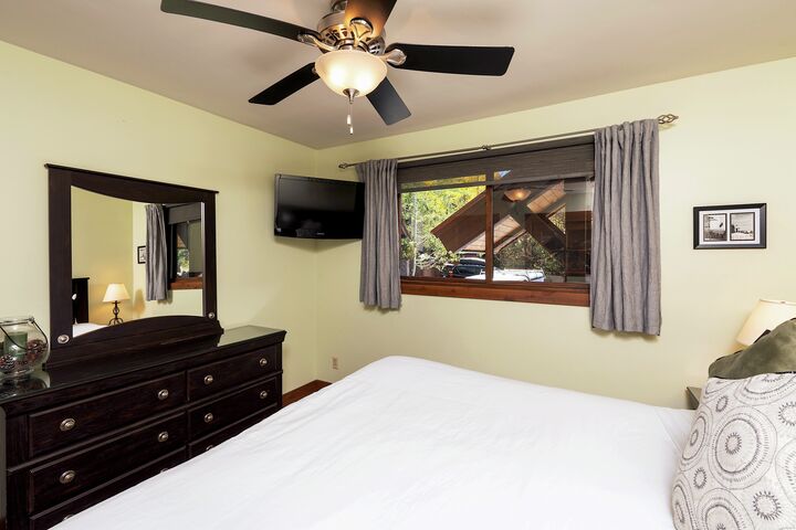 #3207 - Ivy - Bedroom