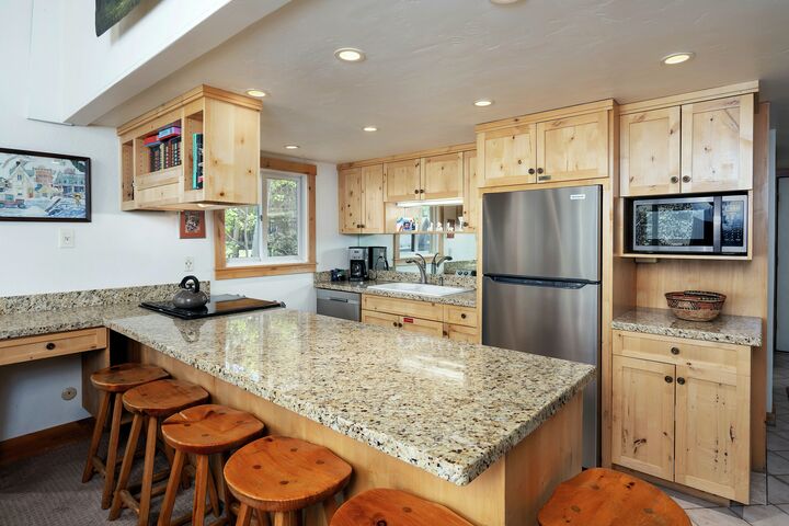 #1216 - Fir - Kitchen