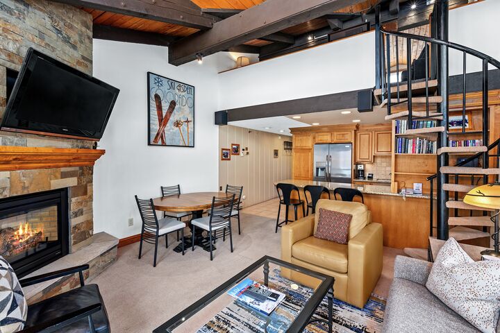 #1304 - Dogwood - Living Area