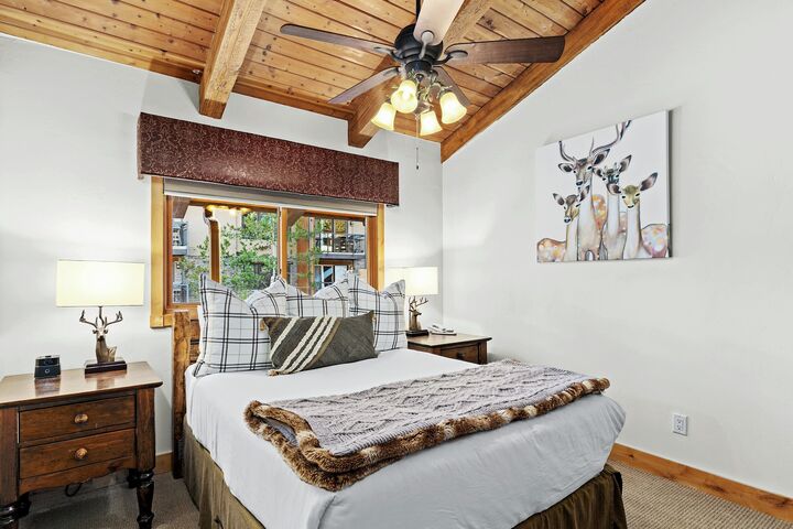 #1307 - Dogwood - Bedroom