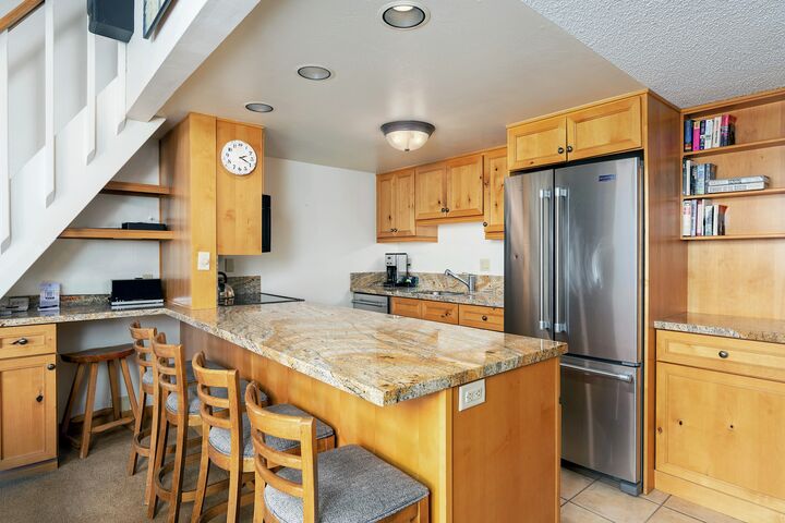 #2303 - Beech - Kitchen