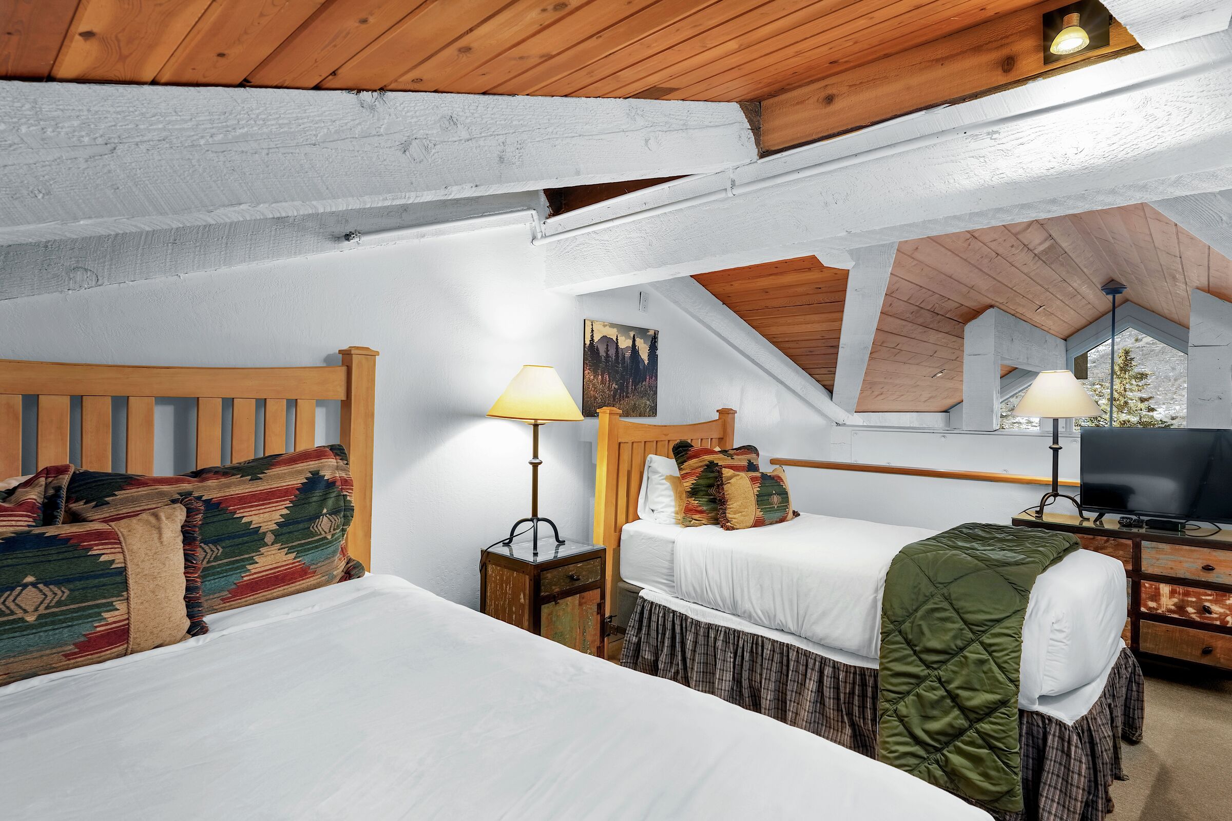 #2303 - Beech - Loft Bedroom