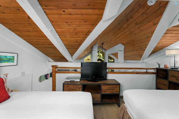 #2309 - Elm - Loft Bedroom