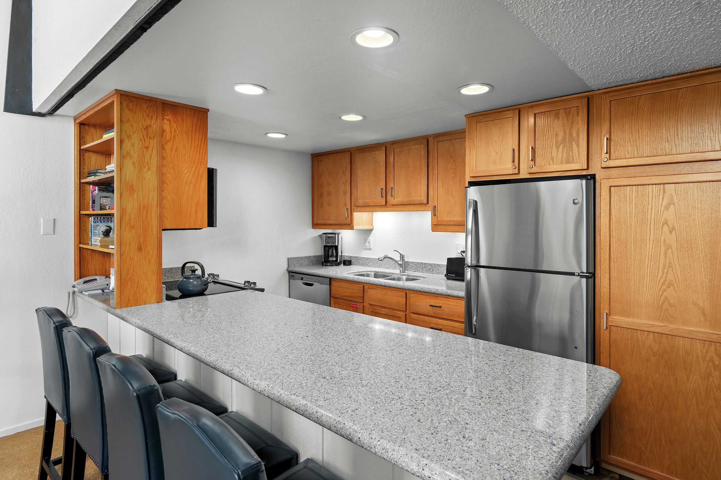 #2313 - Hickory - Kitchen