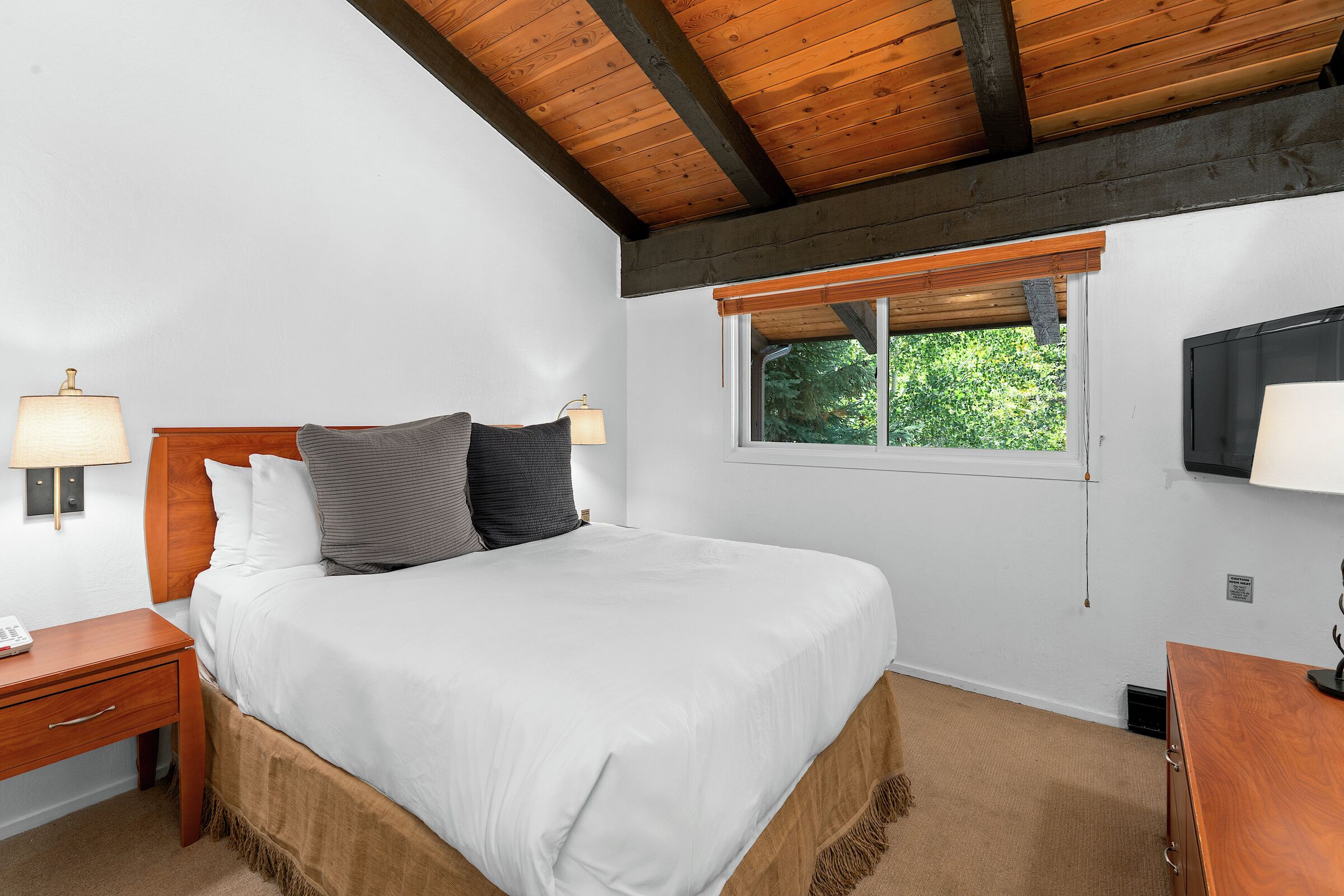 #3309 - Ivy - Bedroom