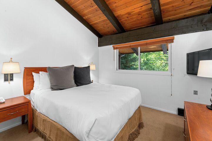 #3309 - Ivy - Bedroom