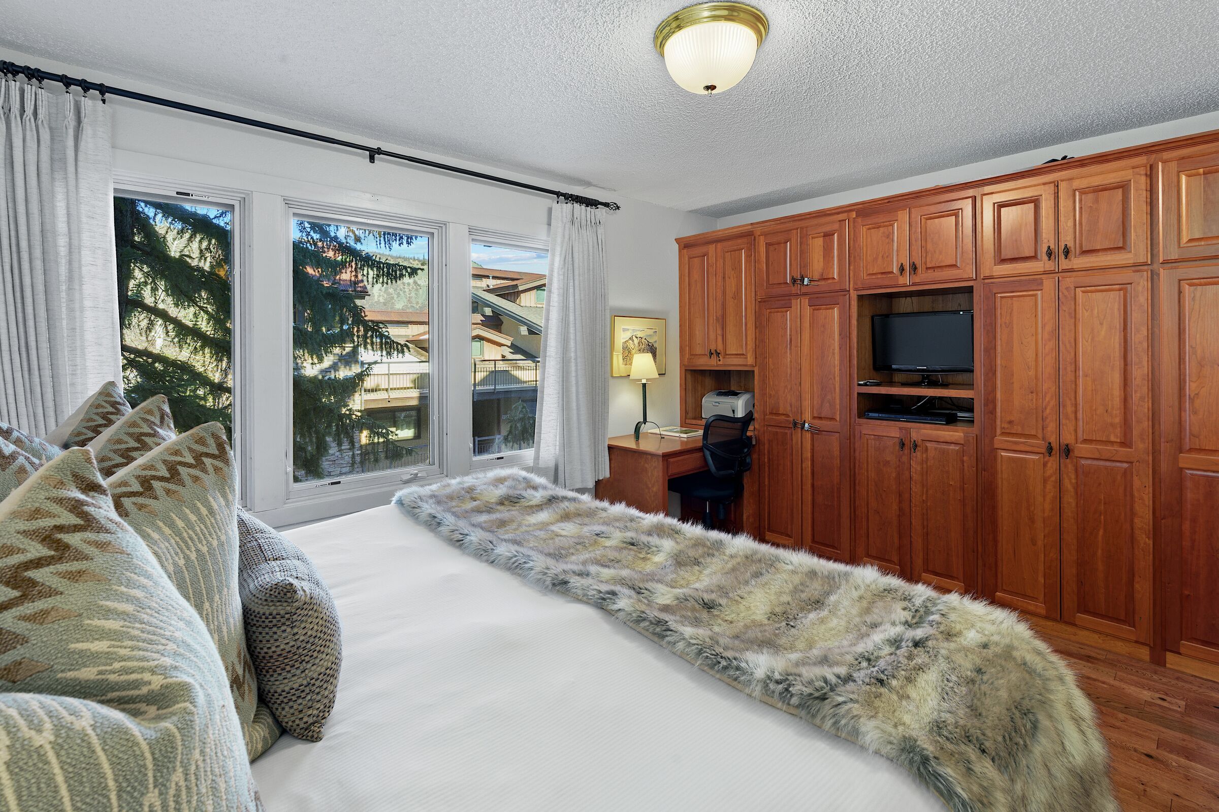 #2102 - Beech - Master Bedroom