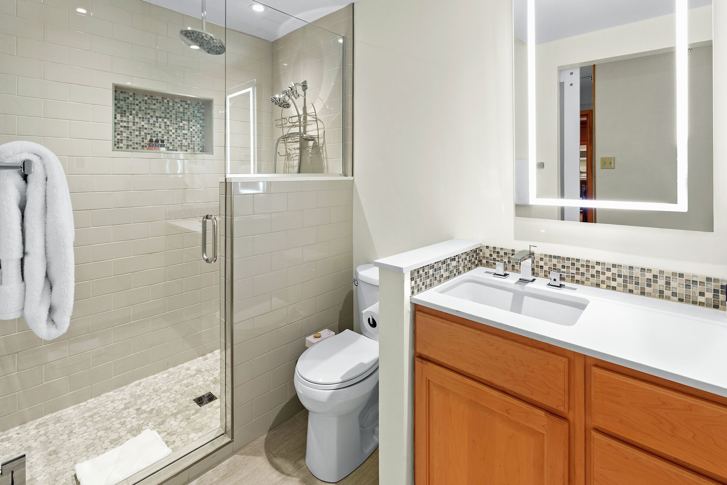 #2102 - Beech - Master Ensuite Bathroom