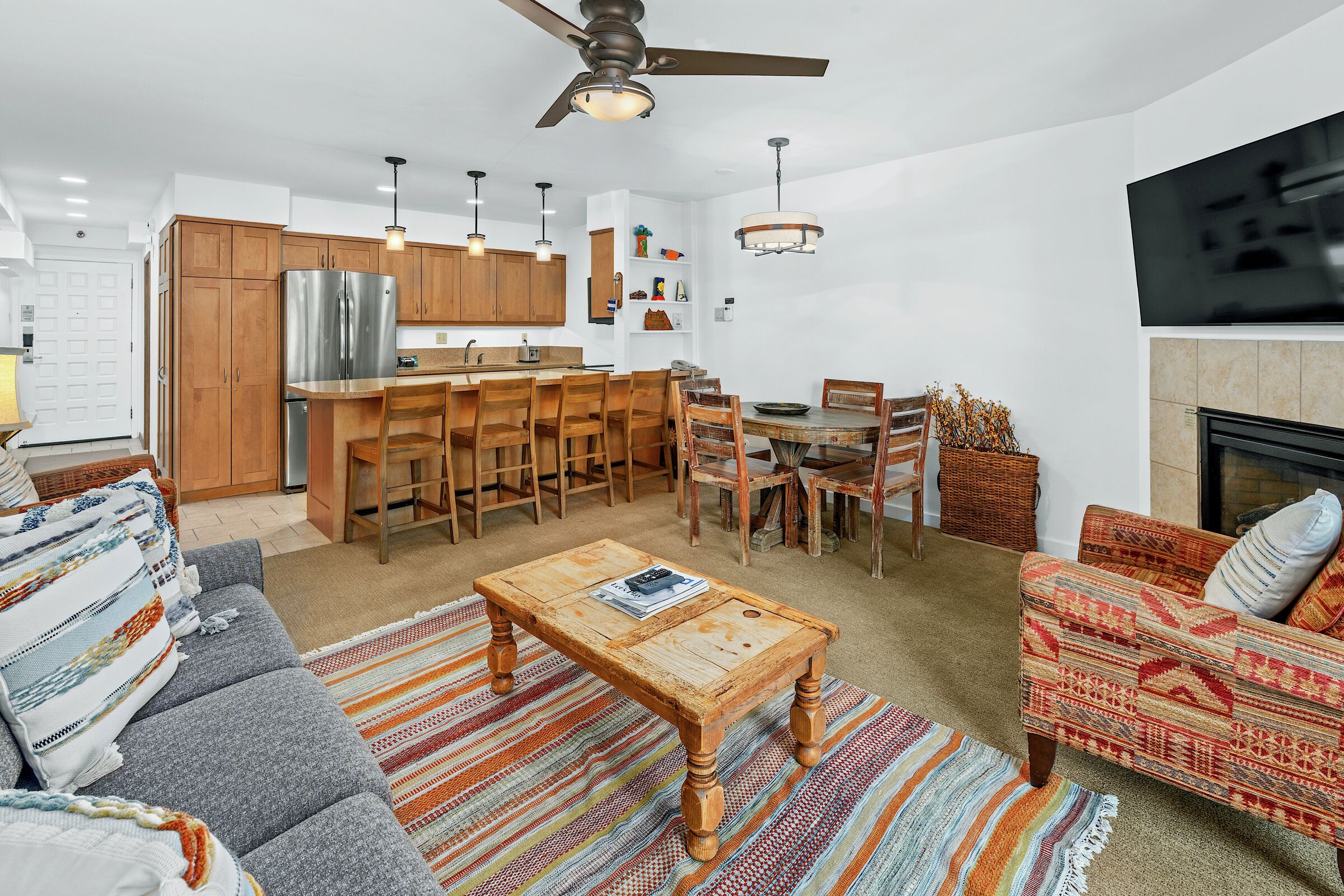 #3103 - Juniper - Living Area