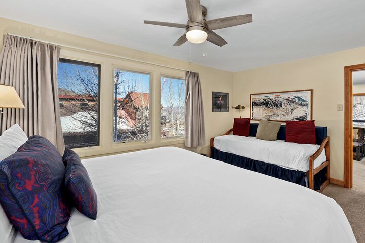 #3210 - Ivy - Master Bedroom