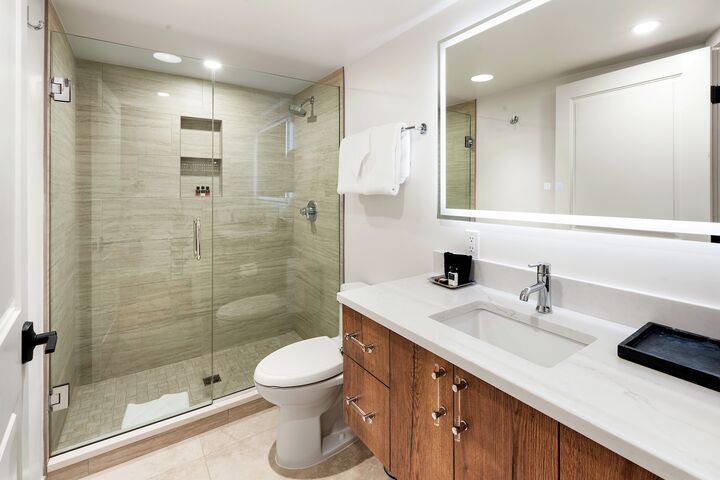 #1215 - Fir - Bathroom