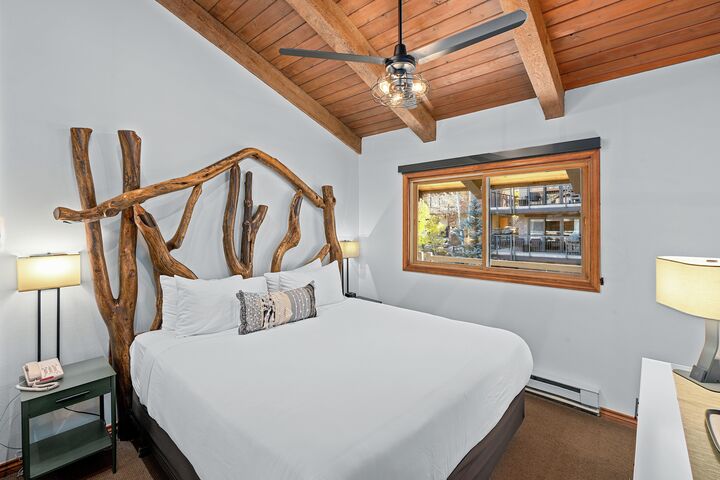 #1306 - Dogwood - Bedroom