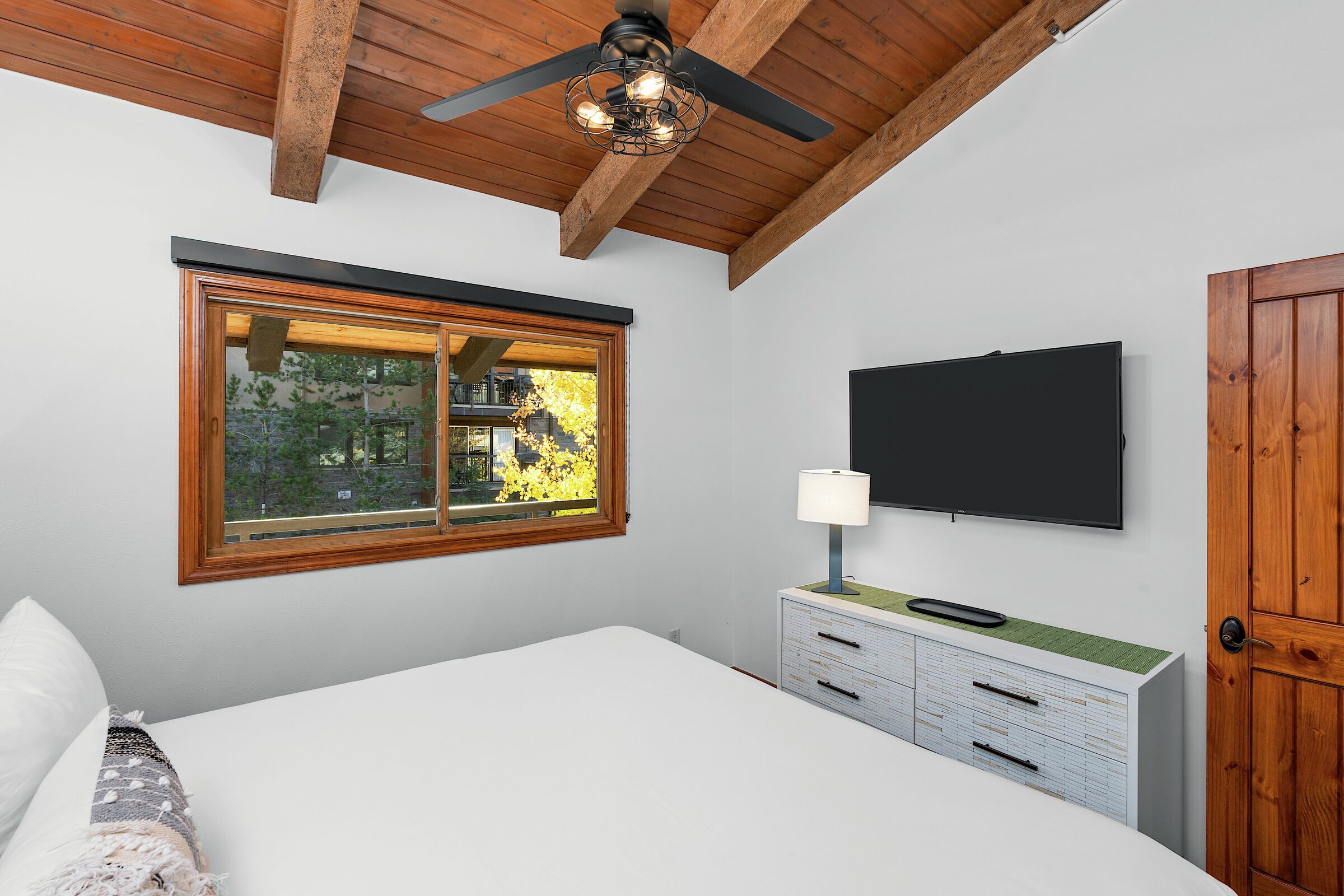 #1306 - Dogwood - Bedroom