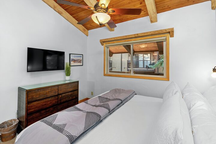 #1312 - Grape - Bedroom