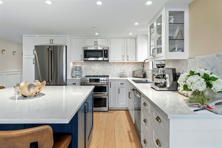 #2310 - Hickory - Kitchen