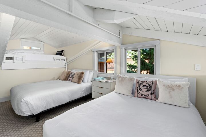 #2310 - Hickory - Loft Bedroom