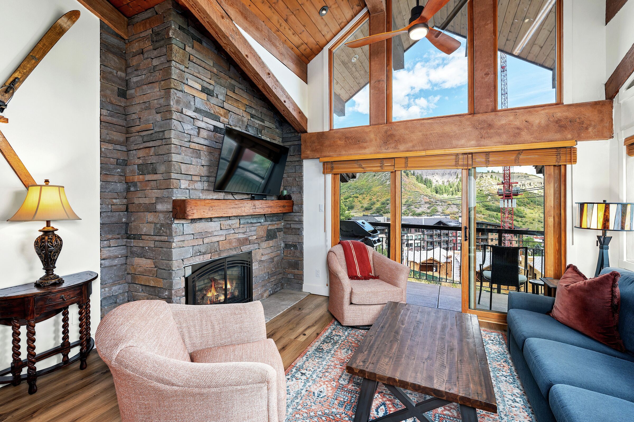 #2318 - Hickory - Living Area