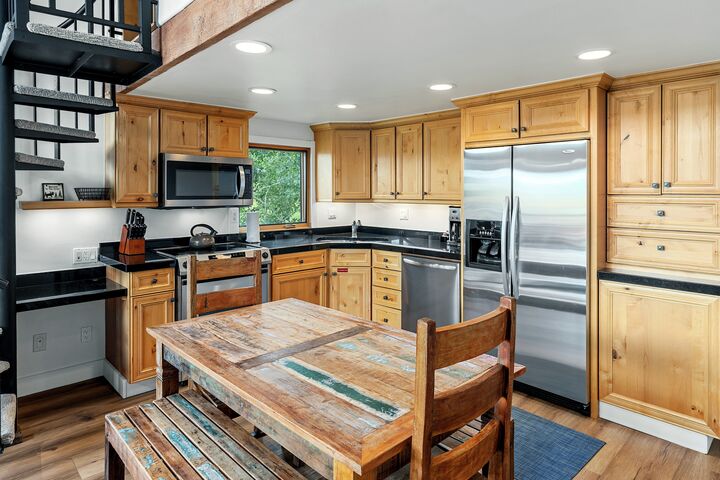 #2318 - Hickory - Dining Area & Kitchen