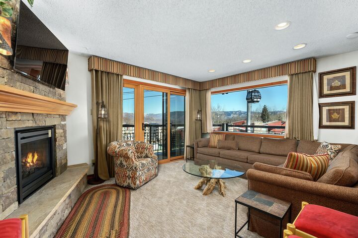 #2217 - Hickory - Living Area