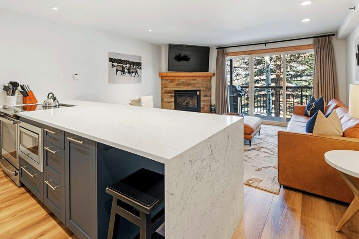 #1116 - Fir - Kitchen