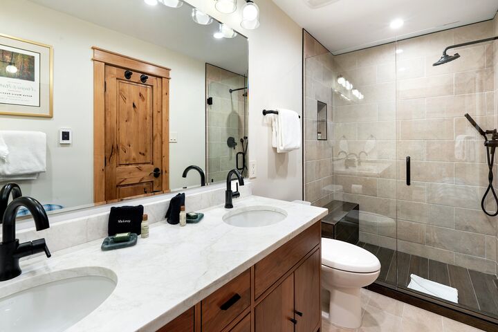 #2109 - Elm - Master Ensuite Bathroom
