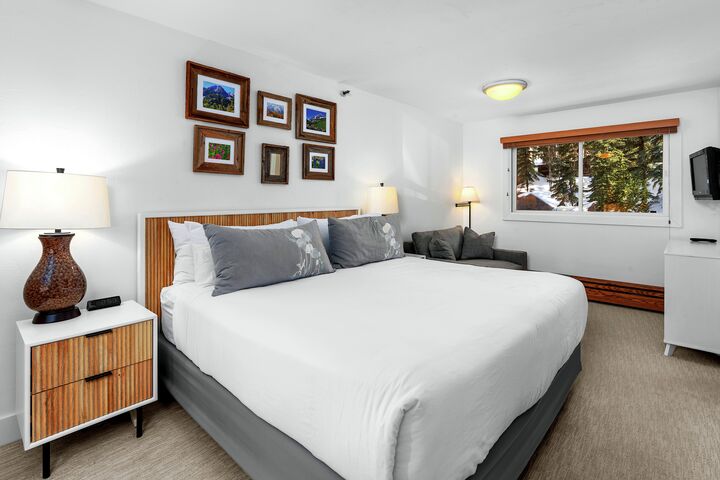 #2206 - Beech - Master Bedroom