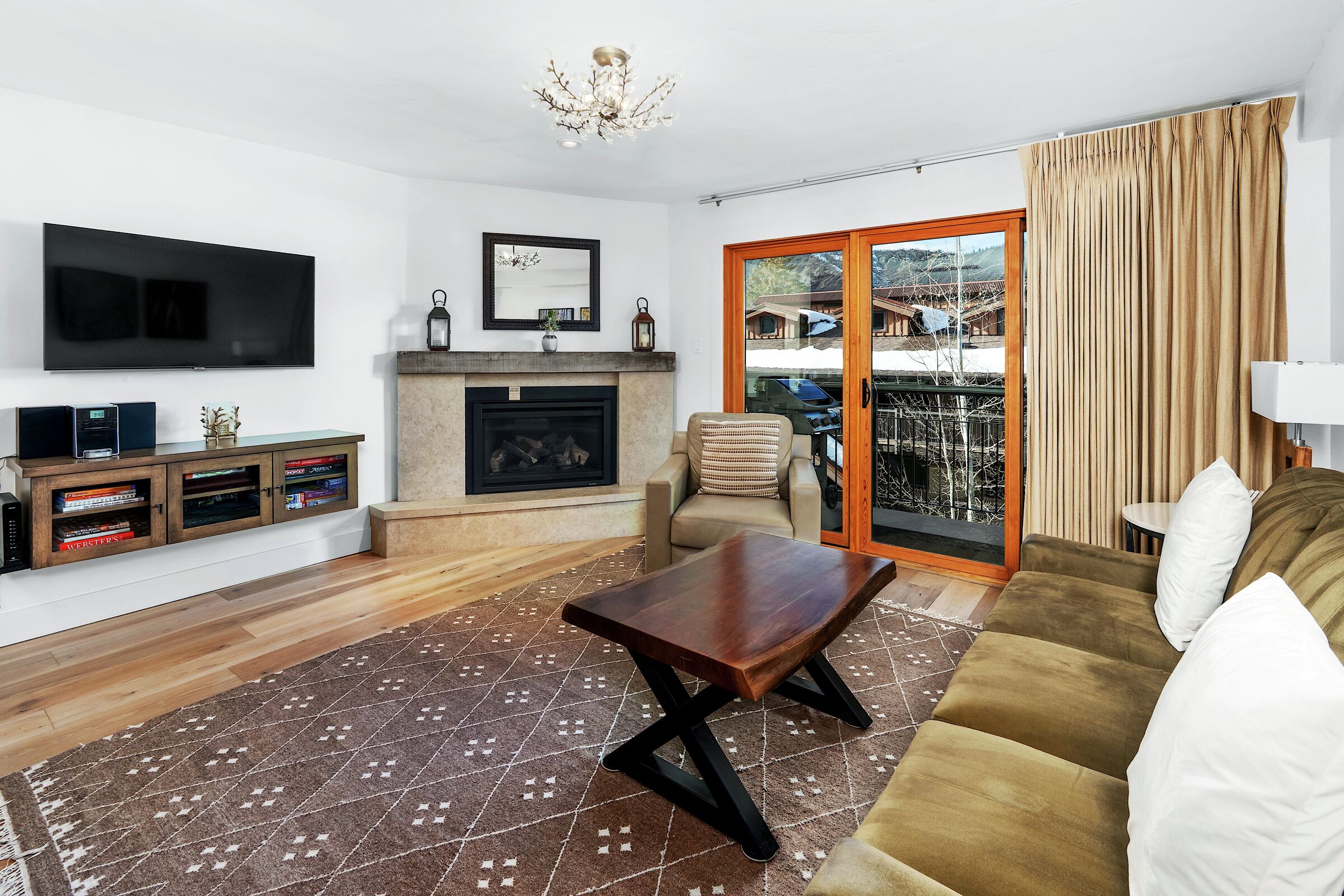 #2206 - Beech - Living Area