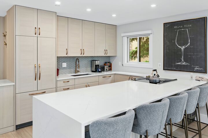 #2212 - Hickory - Kitchen