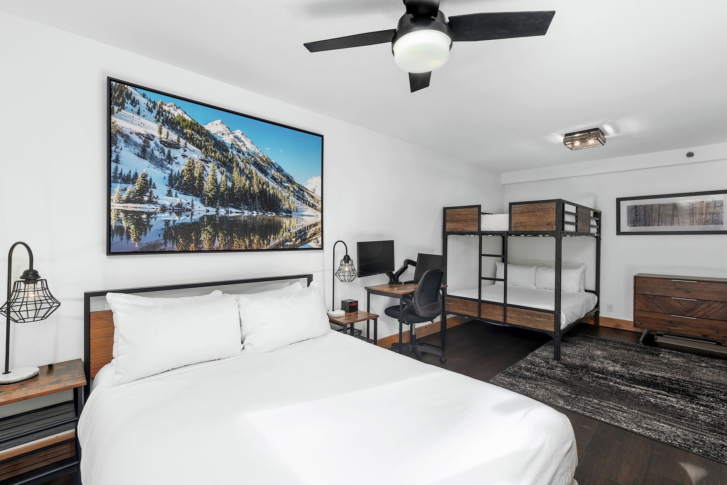 #2213 - Hickory - Bedroom