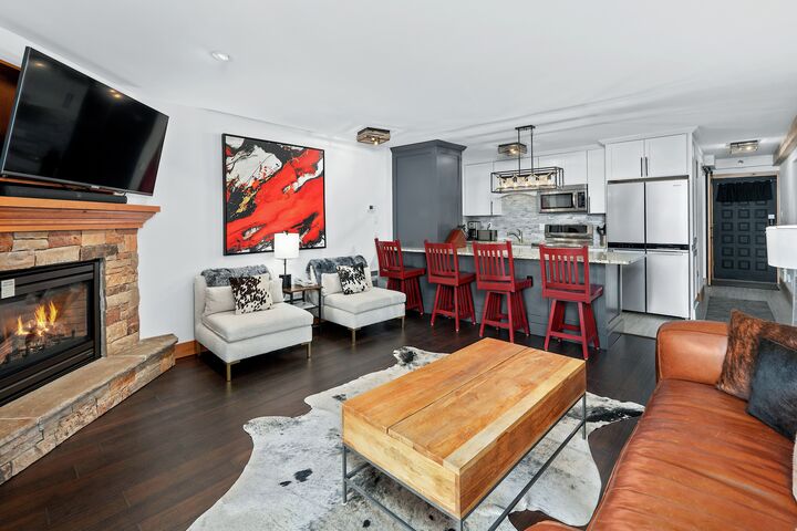 #2213 - Hickory - Living Area