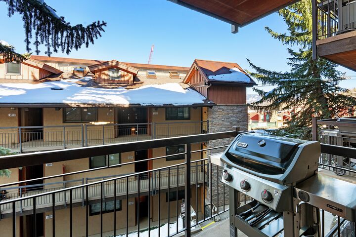 #2213 - Hickory - Balcony