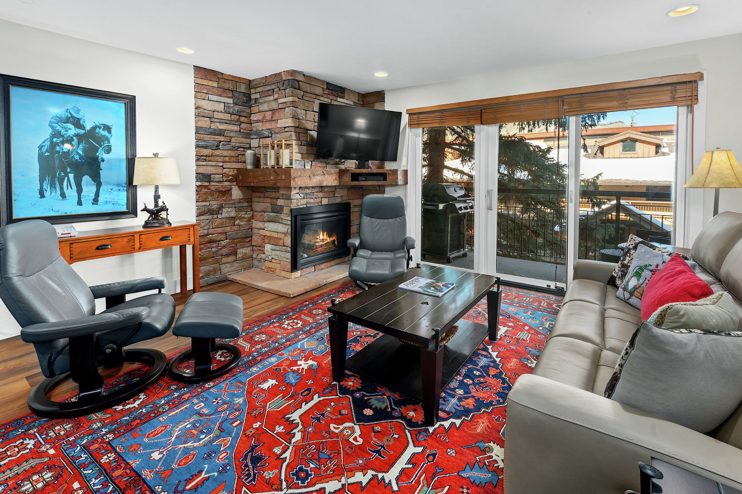 #3108 - Ivy - Living Area