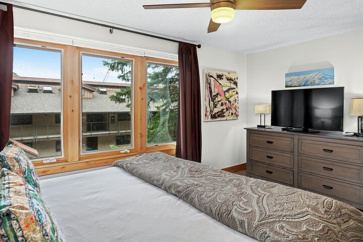 #3109 - Ivy - Master Bedroom