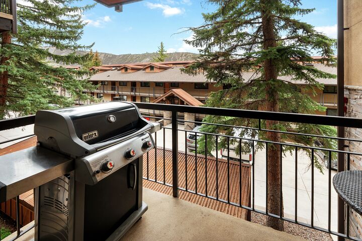 #3109 - Ivy - Balcony