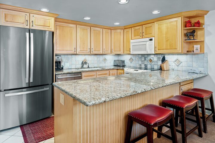 #3102 - Juniper - Kitchen