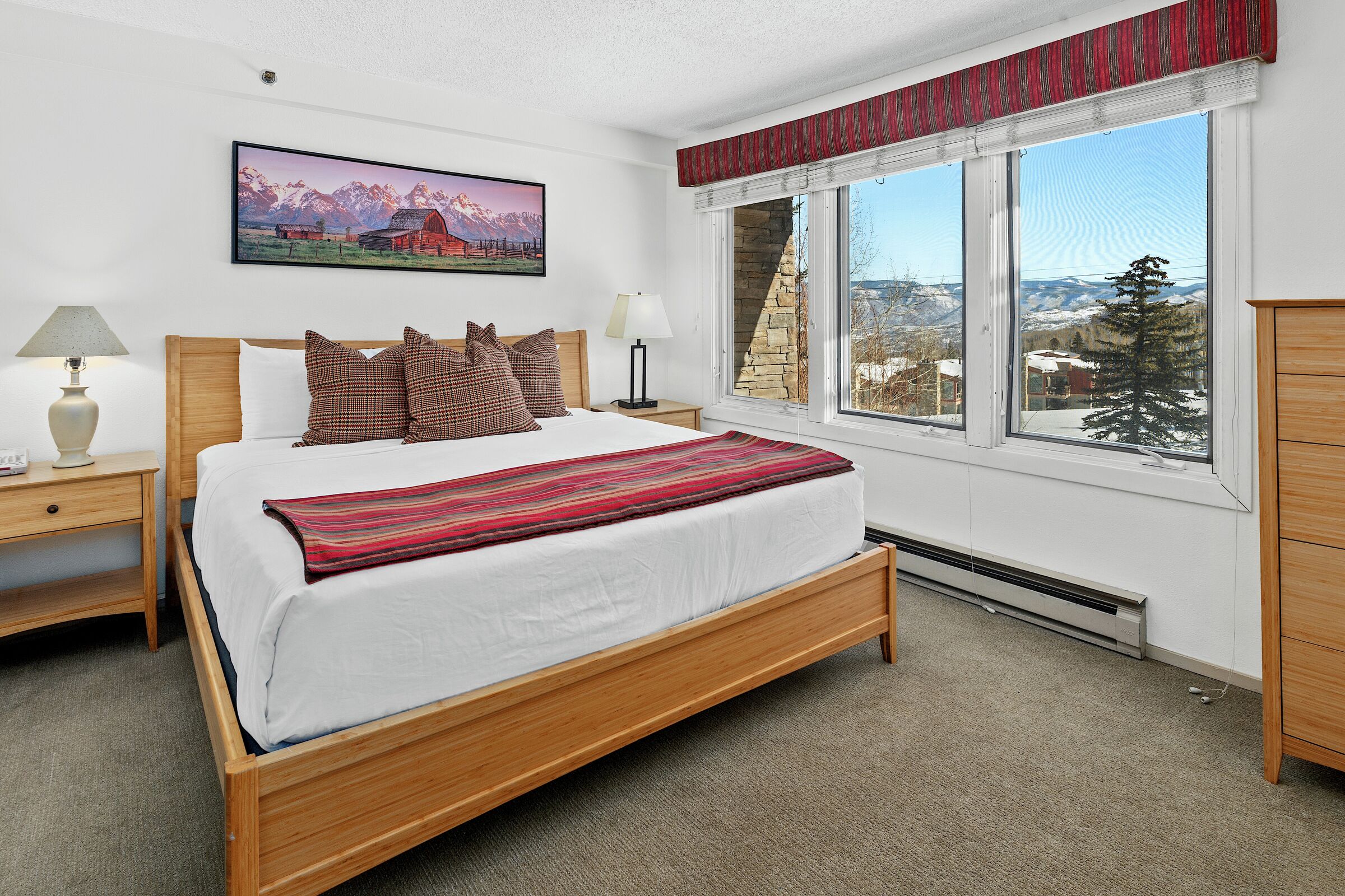 #3211 - Ivy - Master Bedroom