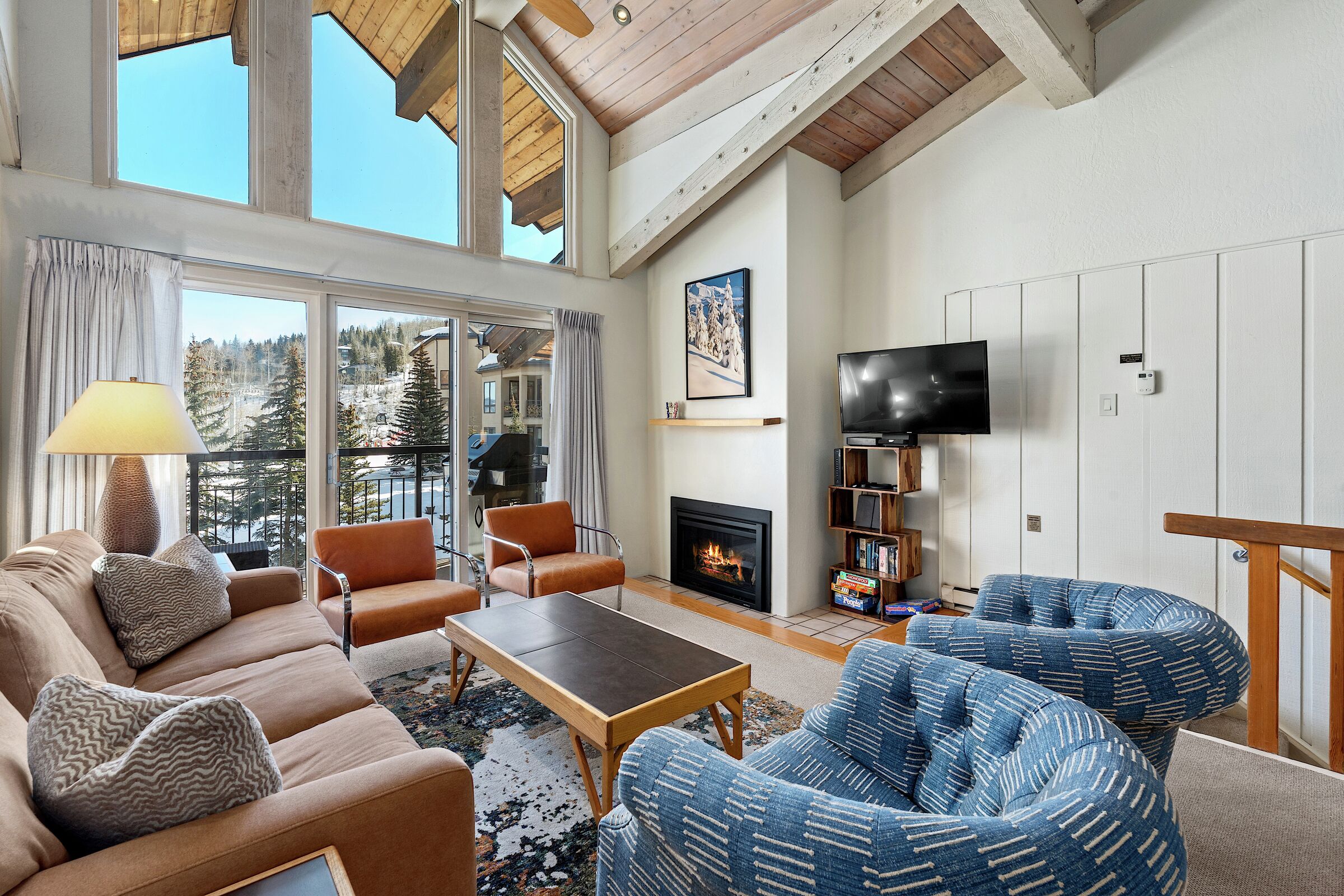 #3211 - Ivy - Living Area