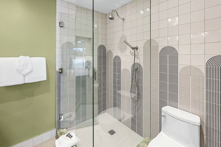 #3101 - Juniper - Master Ensuite Bathroom