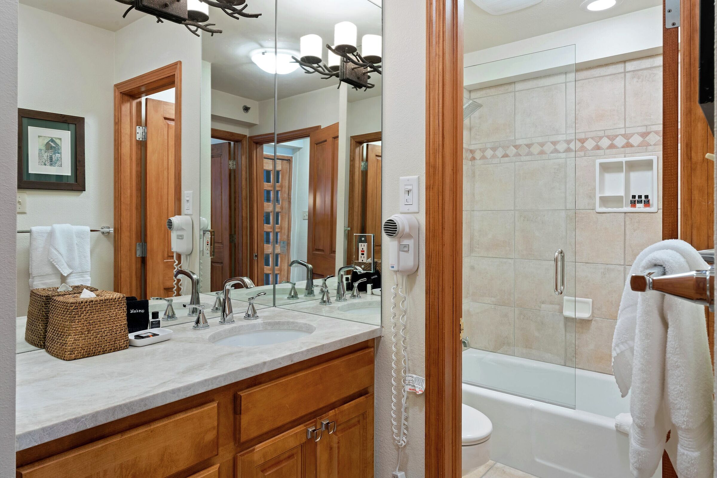 #1217 - Grape - Master Ensuite Bathroom