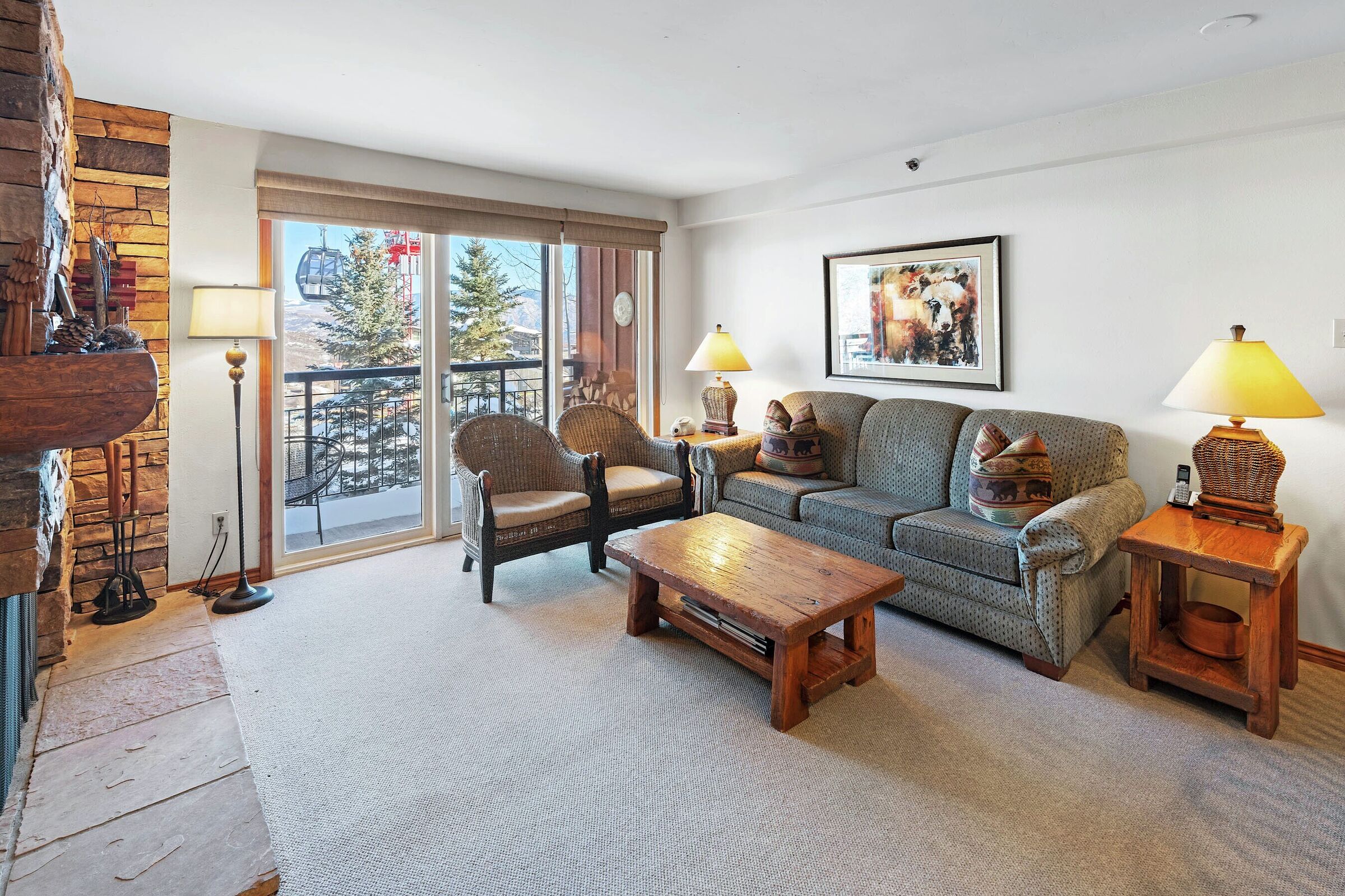 #1217 - Grape - Living Area