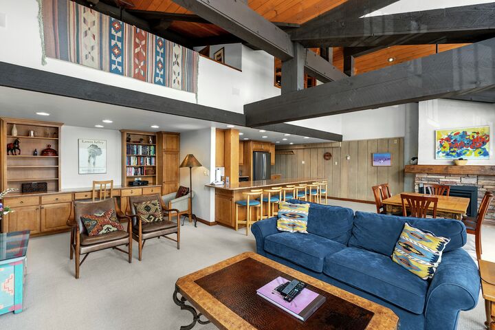 #2316 - Hickory - Living Area